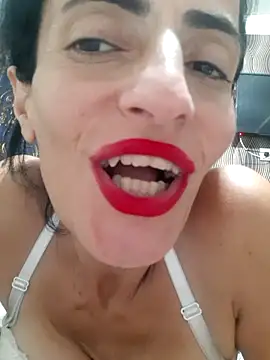 Gecenin Kralicesi online show from 11-06-25, 06:45