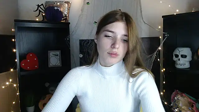 JuiceLips   online show from 11-06-25, 01:48