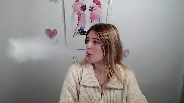 JuiceLips   online show from 12-22-25, 03:45