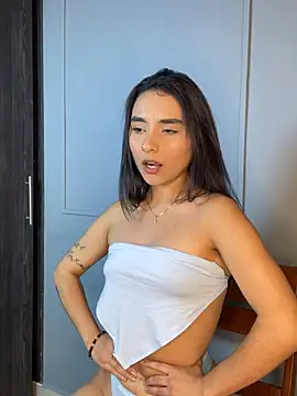 Zafira Montiel online show from 02-11-26, 03:50