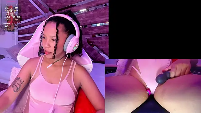 NovaLyn online show from 10-03-25, 04:25