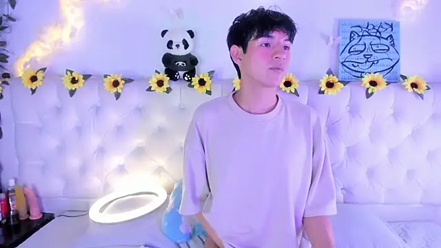 AleAurarashi online show from 01-17-26, 05:33