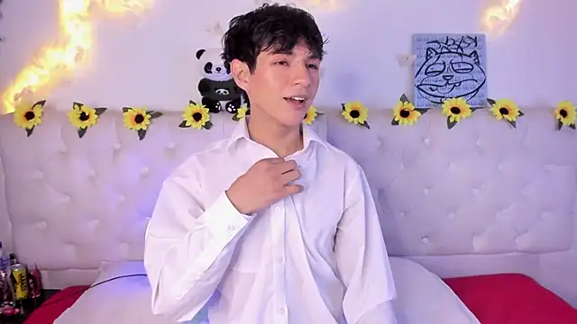 AleAurarashi online show from 01-14-26, 02:37