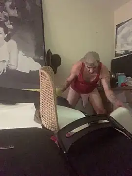 Hothotboyg online show from 02-17-26, 10:40