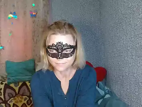 Snapshot of Miss_Nona chatting on 09-22-25, 09:04 Miss Nona online show from 09-22-25, 09:04