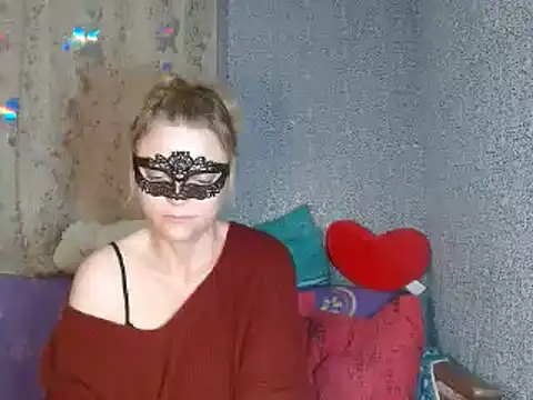 Miss Nona online show from 10-24-25, 02:05