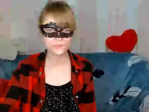 Miss Nona online show from 12-05-25, 04:22