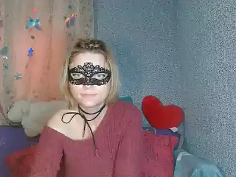 Snapshot of Miss_Nona chatting on 10-10-25, 11:00 Miss Nona online show from 10-10-25, 11:00