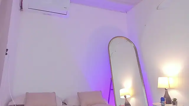 elzafuentes1 online show from 10-24-25, 09:14