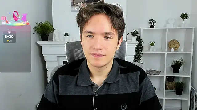 Snapshot of Ethan_Rivers chatting on 09-25-25, 05:57 Ethan Rivers online show from 09-25-25, 05:57