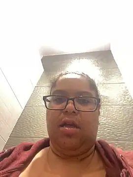 wishuhope4 online show from 12-19-25, 01:35