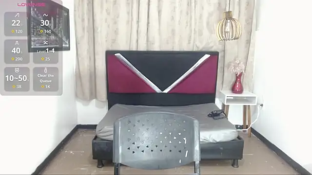 Snapshot of luisa__torres chatting on 05-26-26, 04:32 luisa torres online show from 05-26-26, 04:32