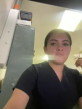 Snapshot of marianm29 chatting on 10-29-25, 01:43 marianm29 online show from 10-29-25, 01:43