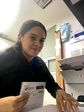 marianm29 online show from 11-19-25, 12:16