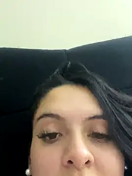 marianm29 online show from 11-25-25, 03:18