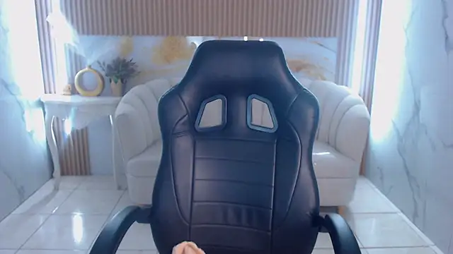 Snapshot of kim_lush_s chatting on 02-28-26, 08:19 kim lush s online show from 02-28-26, 08:19