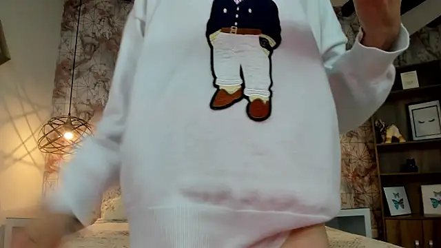 ScarletMore online show from 04-20-26, 11:35