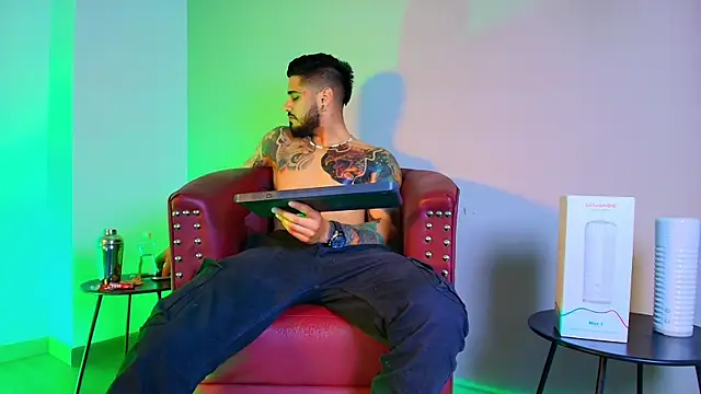 amodeus bael  online show from 09-12-25, 02:23