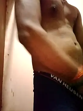 Snapshot of hornyboywithabs chatting on 04-05-26, 01:40 hornyboywithabs online show from 04-05-26, 01:40