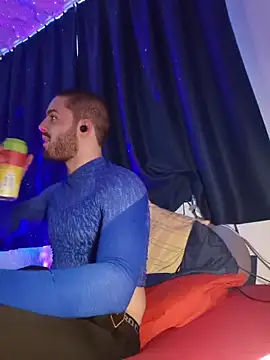 Snapshot of EyesNeverLies chatting on 02-06-26, 03:41 EyesNeverLies online show from 02-06-26, 03:41