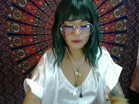 Delliriummm online show from 03-05-26, 07:27