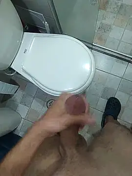 Dani3l17  online show from 09-09-25, 06:17