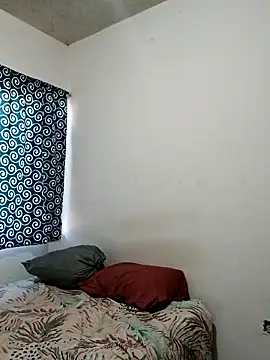 Jovenlechoso2044 online show from 12-21-25, 09:48