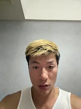 Snapshot of AAASuck chatting on 06-17-26, 02:27 AAASuck online show from 06-17-26, 02:27
