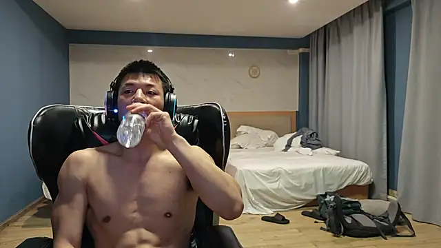 AAASuck online show from 03-27-26, 05:25