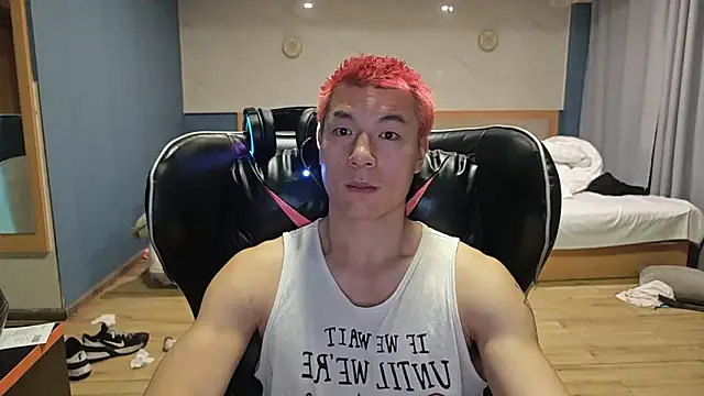 AAASuck online show from 04-08-26, 03:13