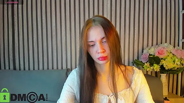 Jennie Hunter online show from 10-07-25, 01:28