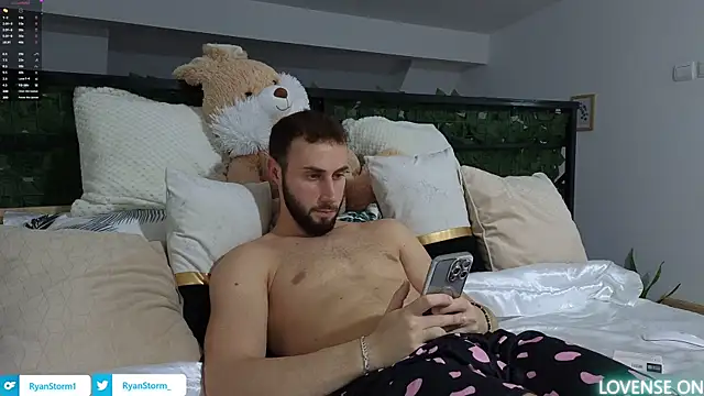 RyanStorm  online show from 10-27-25, 09:16