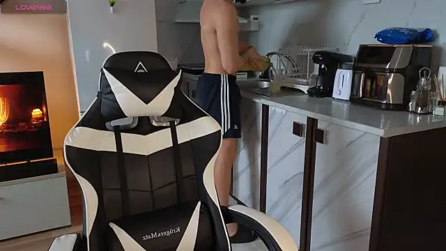 RyanStorm  online show from 11-10-25, 12:10