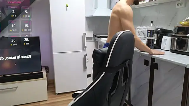 RyanStorm  online show from 11-25-25, 04:18