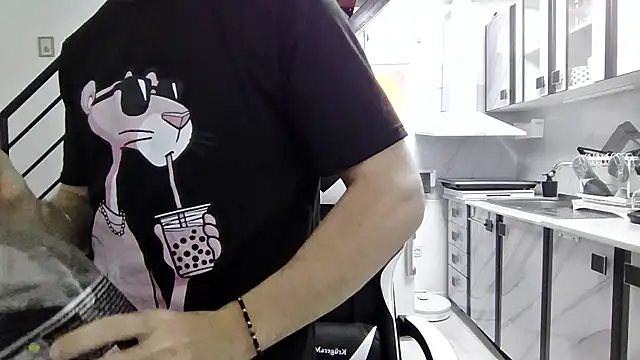 RyanStorm  online show from 10-03-25, 04:41