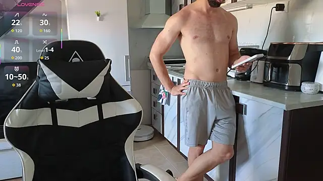 Snapshot of RyanStorm_ chatting on 06-19-26, 02:12 RyanStorm online show from 06-19-26, 02:12