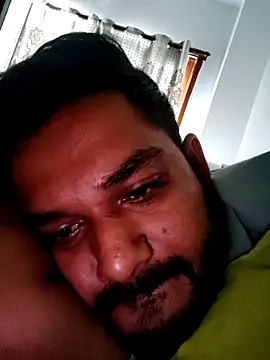 Snapshot of avi007p chatting on 09-14-25, 10:26 avi007p online show from 09-14-25, 10:26