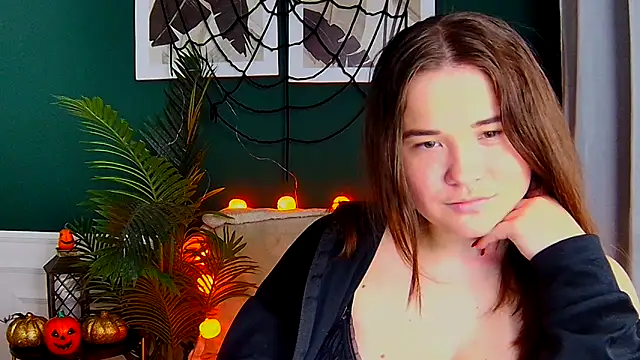 IsabellCharm online show from 10-22-25, 08:36