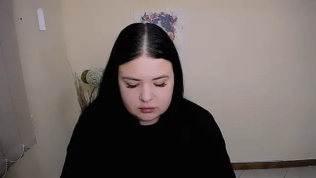 Snapshot of _Trisha_li chatting on 09-14-25, 06:14  Trisha li online show from 09-14-25, 06:14