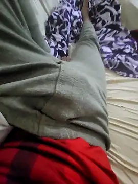 WelloffUpthrow online show from 12-17-25, 12:04