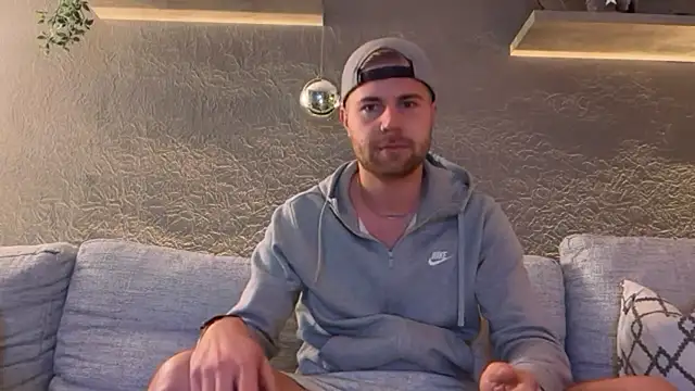 RioBlaze online show from 11-18-25, 04:43