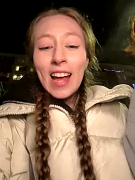 FroggyAnna online show from 12-05-25, 06:50