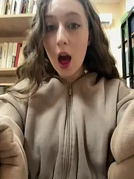 FroggyAnna online show from 03-28-26, 03:46