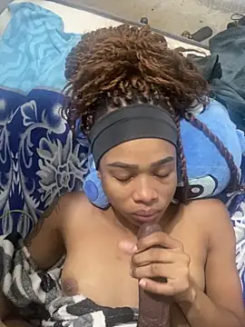 sexy-colombiana online show from 04-18-26, 02:03