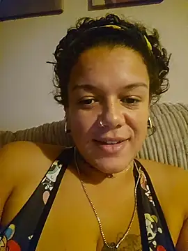 Snapshot of GoddessChantelle chatting on 10-18-25, 11:51 GoddessChantelle online show from 10-18-25, 11:51