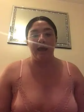 Imogenbabyyy online show from 05-12-26, 08:48