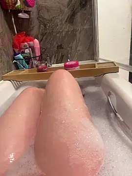 Imogenbabyyy online show from 01-06-26, 06:23