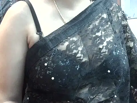 Queen snehal online show from 04-19-26, 01:23