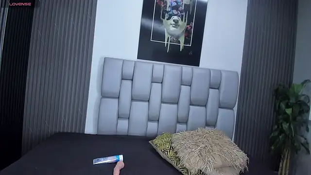 Bora Lajuana online show from 10-29-25, 04:00