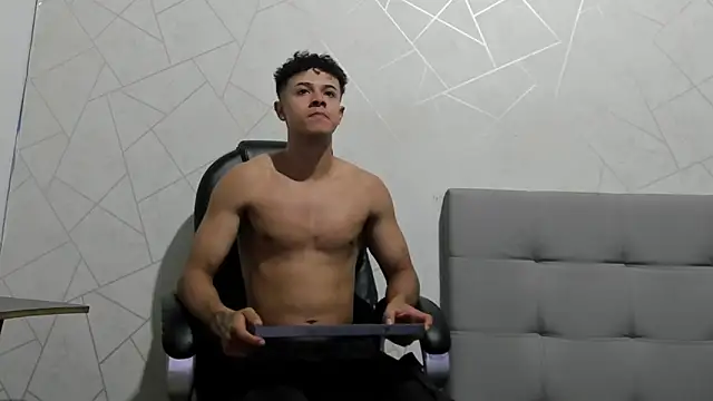 Alex Colton7 online show from 10-26-25, 02:12